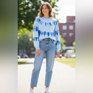 LE LIS Tie-dye blue Sweatshirt Sz M